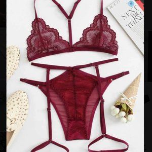 ✨ NWOT Maroon Red 2 Piece Lingerie Set